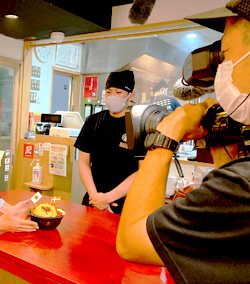 7月23日(金)放映のテレビ朝日「グッド！モーニング」で、「無差別超級頂点君臨丼」が紹介されました